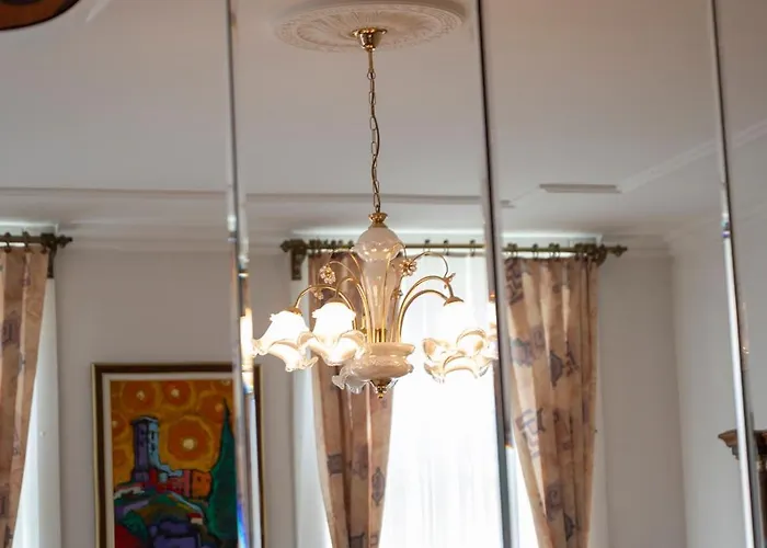 Royal Meeting Point - Heart Of With A View *