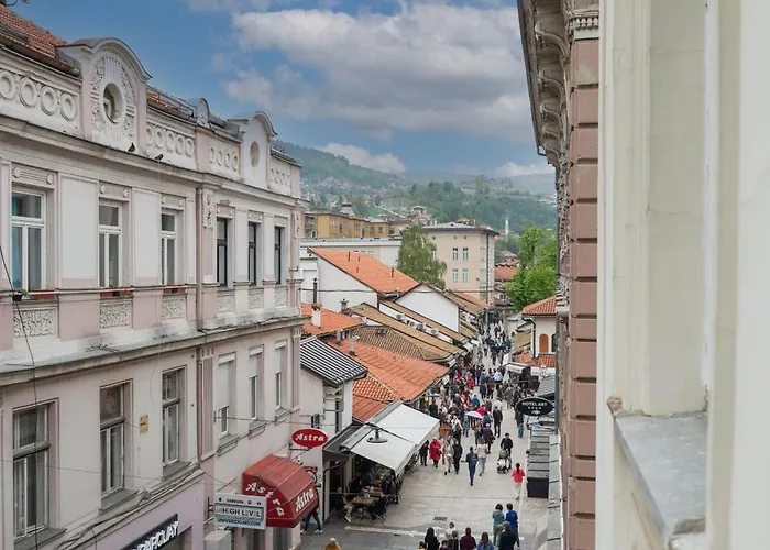 Royal Meeting Point - Heart Of With A View 아파트 *